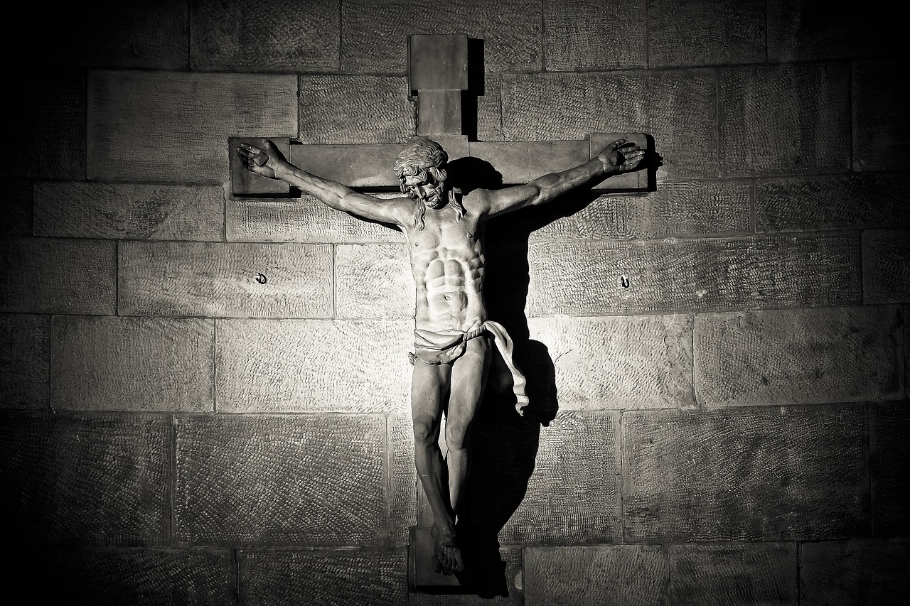 cross crucifix jesus crucifixion 1979473